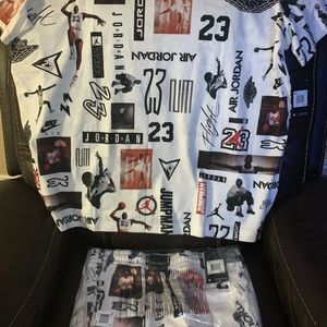 BRANDNEW Jordan outfits
